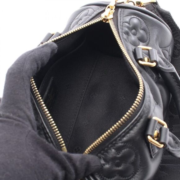 Louis Vuitton Papillon BB Bubblegram Leather Handbag - Picture 3 of 5